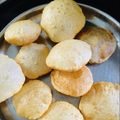 Veena Mehta's cooksnap of when they made લોચા પૂરી.