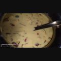  Chef Richa pathak. का कुकस्नैप जब उन्होंने केसरिया फ्रूट कस्टर्ड (kesariya fruit custard recipe in Hindi) बनाया था।