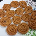 Hetal Siddhpura's cooksnap of when they made ઘઉં ના લોટની ચકરી (Wheat Flour Chakri Recipe In Gujarati).