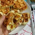 Cooksnap của Anne Tran khi họ làm theo món Bánh waffle (phiên bản bánh mì trứng muối nhân ruốc)
