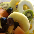El cooksnap de latino cuando hizo Piña con Frutas al Cointreau.