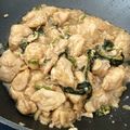 Dilla Syalala 🇬🇧's cooksnap of when they made Taiwanese style three cup chicken - San Bei Ji, 三杯鶏 🐓.