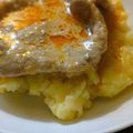 Mónika Gyurászné Cooksnap-ja, amikor elkészítette a(z) Hagymás-tejfölös sertéscomb receptet.