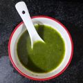 Madhuri Dhinoja's cooksnap of when they made સ્પીનચ આલ્મંડ સૂપ જૈન (Spinach Almond Soup Jain Recipe In Gujarati).