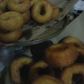 Cooksnap dari Nila “cho hyunsoo” Supriyo untuk resep Donat Maizena lembut. eggless