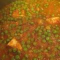 Jaya Jain का कुकस्नैप जब उन्होंने पनीर मखाना मटर करी (paneer makhana matar curry recipe in Hindi) बनाया था।