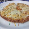 Krupa Ashwin lakhani 's cooksnap of when they made ચીઝ બસ્ટ પિઝા (Cheese Burst Pizza Recipe in Gujarati).