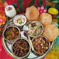 Parul Manish Jain का कुकस्नैप जब उन्होंने नवमी भोग प्रसाद थाली (Navmi Bhog Prasad Thali Recipe in Hindi) बनाया था।