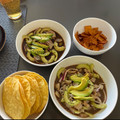 El cooksnap de Natalia Ochoa cuando hizo Aguachile negro de camarón.