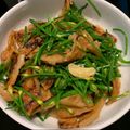Sandy 的 瑪莉廚房：韭菜花炒甜不辣 cooksnap