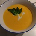 Bernadett Cooksnap-ja, amikor elkészítette a(z) Tökéletes sárgarépa krémleves recept gorgonzolával receptet.