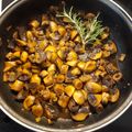 Cooksnap από Λεμονιά Πούλου στη συνταγή Τηγανιά Mανιταριών Brown