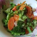 Cooksnap dari Fitriah Puspitaningtyas untuk resep Tumisan sayur ala DEBM