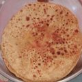 Amita Khanna का कुकस्नैप जब उन्होंने नमक अजवाइन और मिर्ची का पराठा(namak Ajwain aur mirchi ka paratha recipe in hindi) बनाया था।