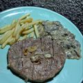 Cooksnap dari Choironisa Selfi Hardiyanto untuk resep Sirloin Steak Mushroom Sauce (Creamy)
