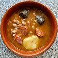 El cooksnap de Tonysantos cuando hizo Judías pintas con manitas y rabo.