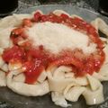 El cooksnap de Marly Viciusa cuando hizo Fideos caseros con salsa de tomates natural.