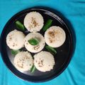 Arpita Shah's cooksnap of when they made રવા ઈડલી (Rava Idli Recipe In Gujarati).