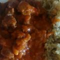 El cooksnap de Nicoleta Denisa Popescu cuando hizo Wok de chuletas de aguja con habas y cebolla.