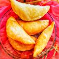 Dr keerti Bhargava का कुकस्नैप जब उन्होंने गुजिया (Gujiya recipe in Hindi) बनाया था।