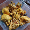 Cooksnap dari Esty Ridho Hakim untuk resep Ayam Ungkep Bumbu Kuning Sedaap (Stok Frozen)