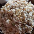 Cooksnap Aryana Syukor semasa beliau membuat Nasi Goreng Telur Bawang Putih.
