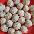Cooksnap dari Putri Khaira Ummatin untuk resep Onde-onde Mini Lembut, Renyah, Tidak Kempes