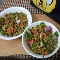pinky makhija का कुकस्नैप जब उन्होंने स्प्राउट्स मूंग दाल(Sprouts moong dal recipe in Hindi) बनाया था।