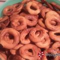 Cooksnap από tzoulitsa στη συνταγή Πασχαλινά μπισκοτοκούλουρα