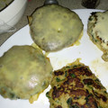 El cooksnap de Carolina Ferrer cuando hizo Hamburguesa Hitchcoock de pavo y espinacas.