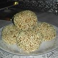 Cooksnap dari Dinda Dewantii untuk resep Onde-onde Isi Coklat