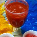 Soni Mehrotra का कुकस्नैप जब उन्होंने पोमेग्रेनेट स्ट्रॉबेरी मॉकटेल (pomegranate strawberry mocktail recipe in Hindi) बनाया था।