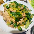 𝓐𝓵𝓵𝔂 𝓛𝓲𝓾 的 小黃瓜炒雞柳 / 雞胸肉鮮嫩分享 cooksnap