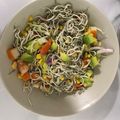 El cooksnap de Laura Garcia Herrero cuando hizo Ensalada templada de gulas y surimi.