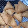 صورة من Afatimah ، شاركها بعد تجربة وصفة مثلثات السميد