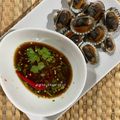 Cooksnap Zieta Ali semasa beliau membuat Thai Seafood Dipping Sauce.