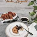 Cooksnap Iman Hasanah Musa semasa beliau membuat Tauhu Bergedil.