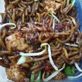 Cooksnap Mizzanem semasa beliau membuat Mee Goreng Sabah.