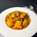 El cooksnap de 🍏 La Cocinera Novata cuando hizo Patatas con calamares y verduras del hortet, en olla exprés.