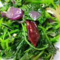 Cooksnap 0h Hana !! semasa beliau membuat Bayam Tumis Air.