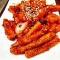 Sonal Sardesai Gautam का कुकस्नैप जब उन्होंने हनी चिल्ली पोटैटो (honey chilli potato recipe in Hindi) बनाया था।