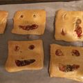 El cooksnap de Angi Tasada cuando hizo Mini pizzas cerradas de Halloween.