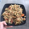 Cooksnap dari nadia untuk resep Tumis Taoge + Bakso + Telor simple ala anak kos