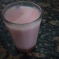 Ruchi Agarwal का कुकस्नैप जब उन्होंने गुलाबी दूध (Gulabi Doodh recipe in hindi) बनाया था।