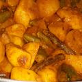  Chef Richa pathak. का कुकस्नैप जब उन्होंने आलू परवल की सब्जी (aloo parwal ki sabzi recipe in Hindi) बनाया था।