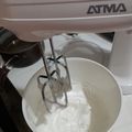 El cooksnap de Rudhcriss cuando hizo Merengue italiano con frutillas 😉.