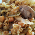 El cooksnap de Vanesa cuando hizo Wok de repollo con garbanzos y champiñones.