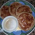 El cooksnap de Beatriz Del Pozo cuando hizo Café y panecillos con queso y mermelada.