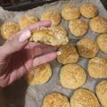 Cooksnap από GewrgiaG στη συνταγή Τυροκούλουρα αφράτα