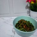 Cooksnap Agsha✨✅ semasa beliau membuat Kacang Panjang Goreng Pedal Ayam.